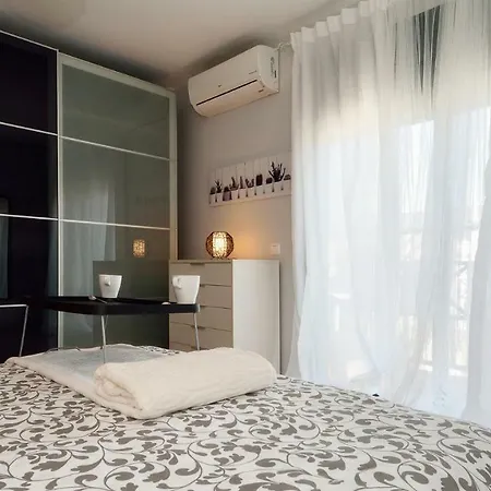 Semesterbostad Isla Feliz *